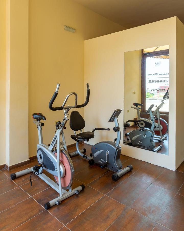 Hotel Julia Sveti Vlas Extérieur photo