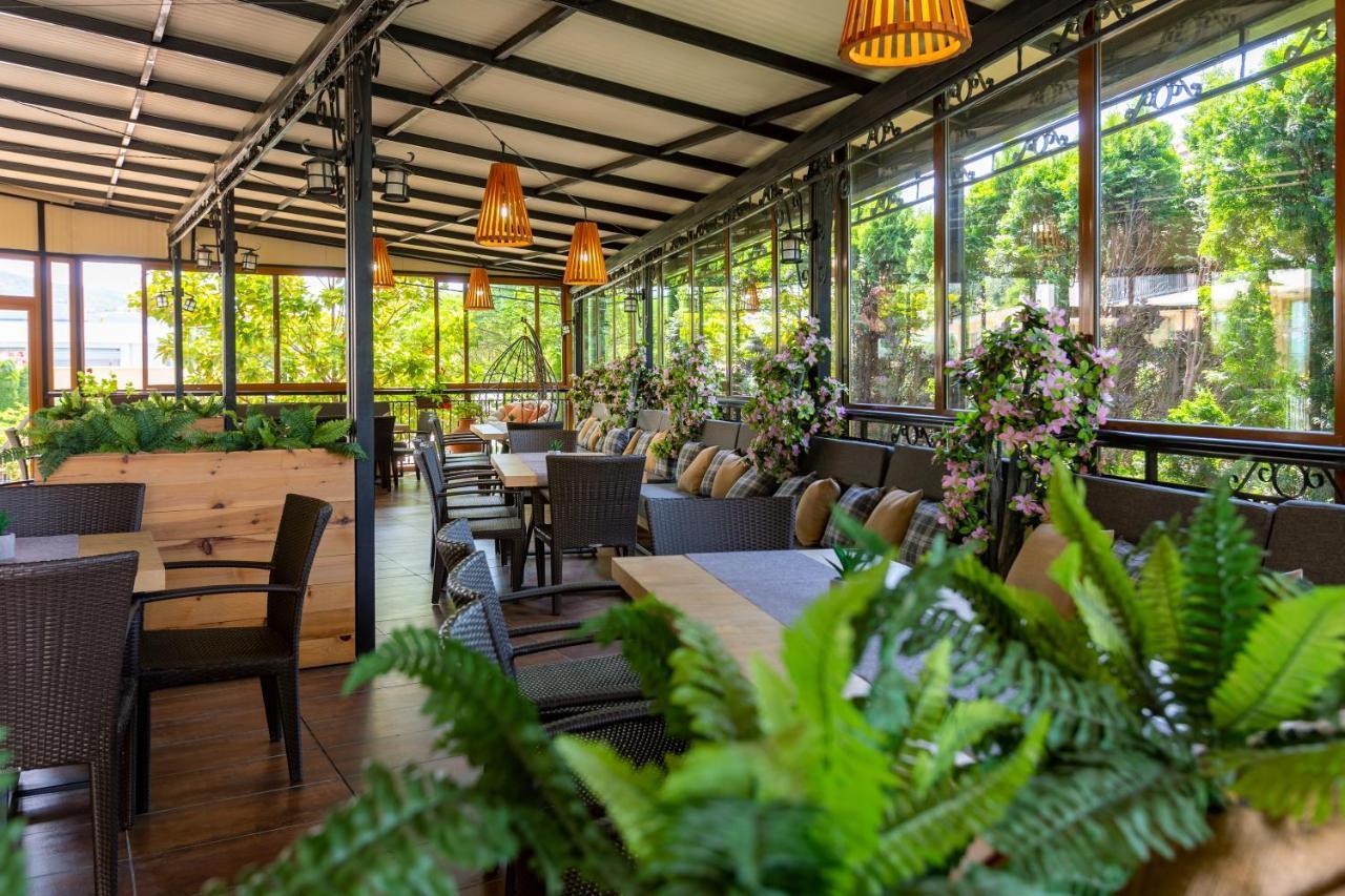 Hotel Julia Sveti Vlas Extérieur photo