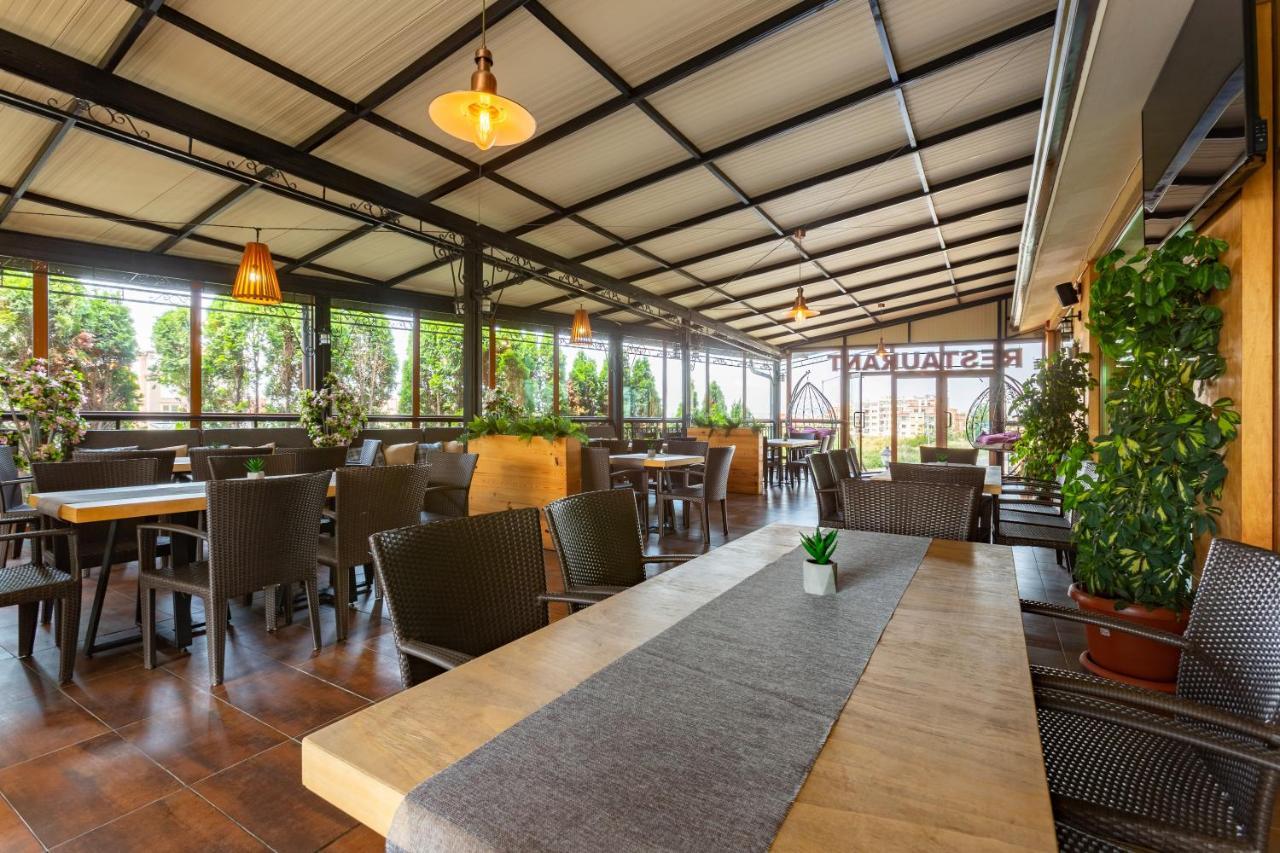 Hotel Julia Sveti Vlas Extérieur photo